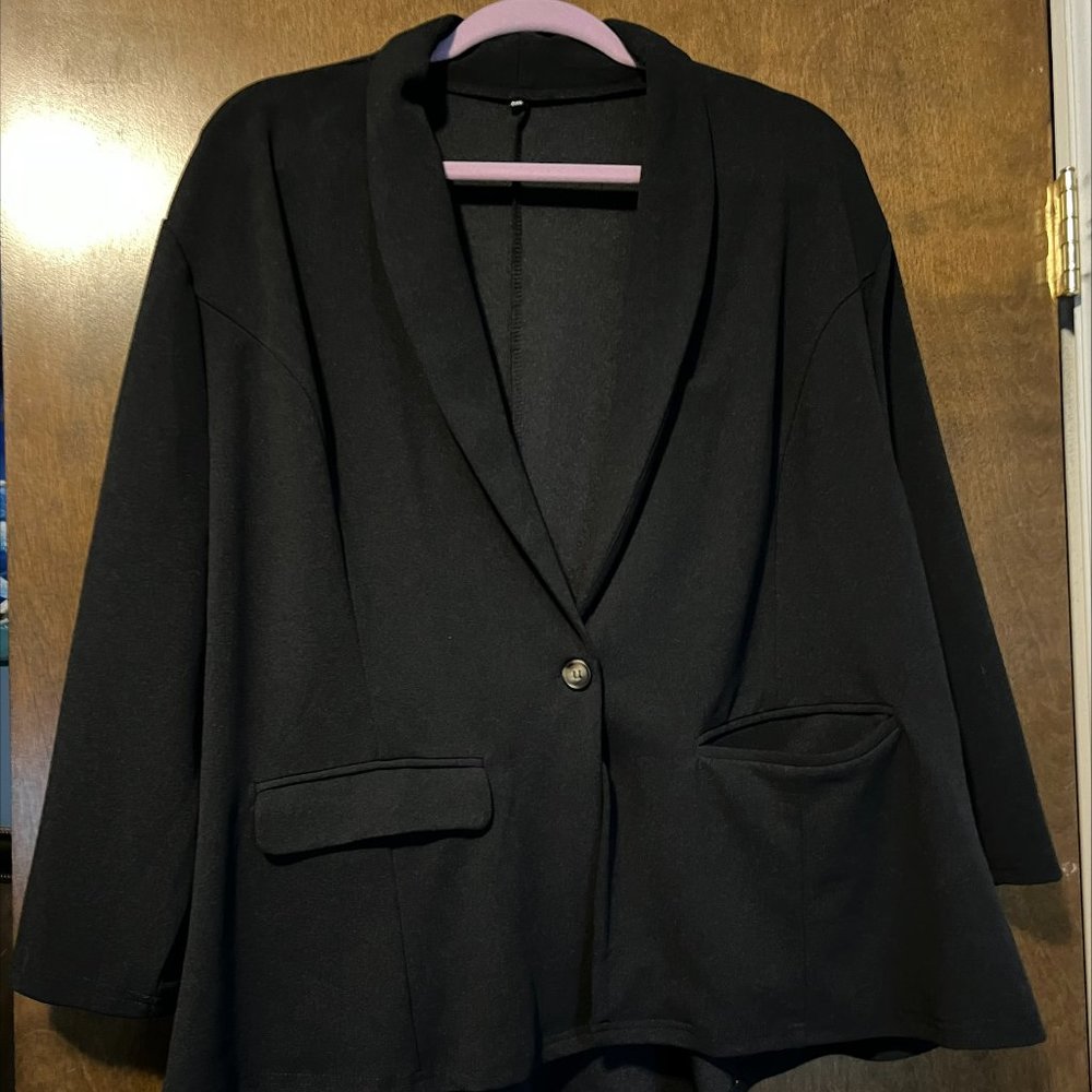 NWOT Black Plus Size Blazer